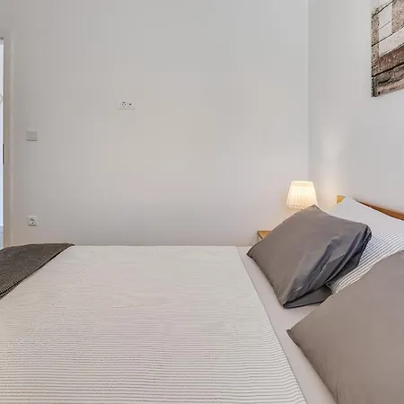 Juraj Apartamento