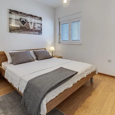 Juraj Apartment Petrčane