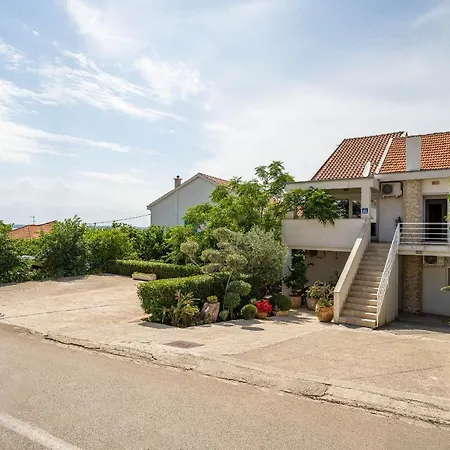 Apartment Juraj Petrčane