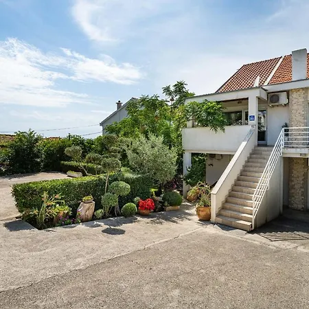 Apartman Juraj Petrčane